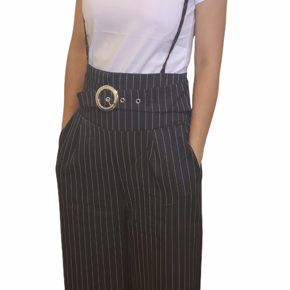 Women/girl two pieces sets. T-shirt with overall. - Picture 6 of 9